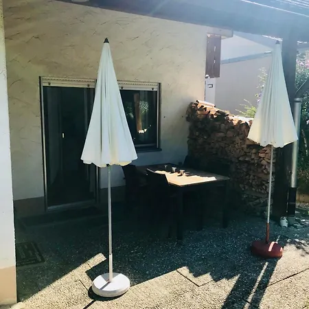 Daire Kristin Mit Bergblick, Grossem Garten Und Grill *